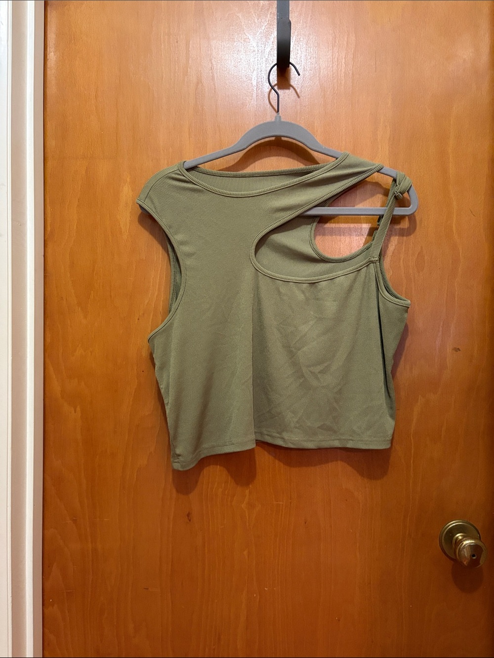 Cider Asymmetric Olive Green Cutout Women's Tank Top